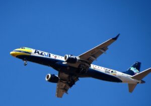 Azorra Encomenda Mais Jatos da Embraer, Impulsionando Vendas