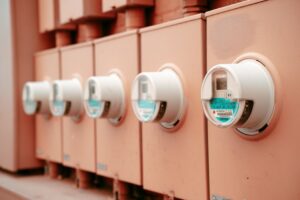 UE Corta Impostos em Energia Limpa para Aliviar Pressão Econômica