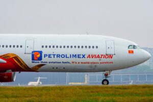 Combustível de Avião Continuará Caro Mesmo com Acordo no Oriente Médio