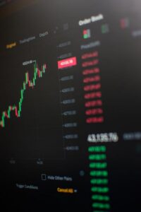 Investidores Sul-Coreanos Buscam Proteção com Rali da Bolsa em Sinal de Superaquecimento