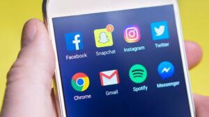 Meta Implementa Novas Medidas de Segurança para Adolescentes nas Redes Sociais