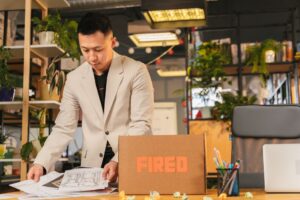 Uber corta 23% dos empregos em RH