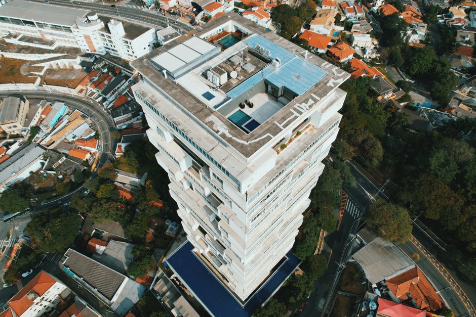 Apartamento de Jô Soares continua à venda por R$ 12 milhões um ano após sua morte