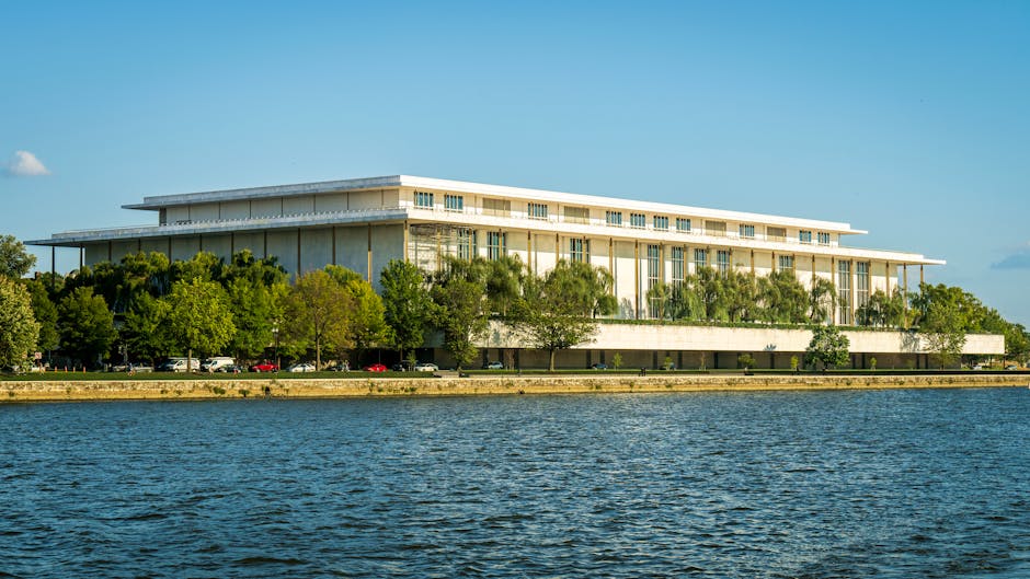 Nome de Trump é Removido do Kennedy Center por Decisão Judicial