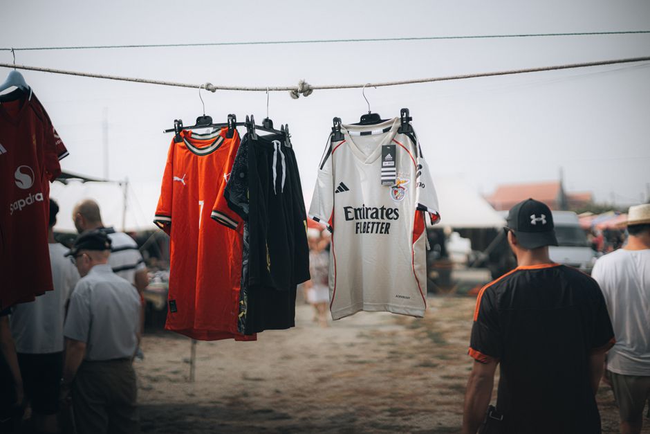 Camisas de Futebol Retrô Viram Moda e Negócio Lucrativo
