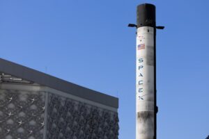 SpaceX pode valer US$ 1,78 trilhão em IPO com crescimento de IA